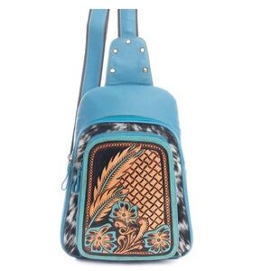 Arroya Fields Sling Bag